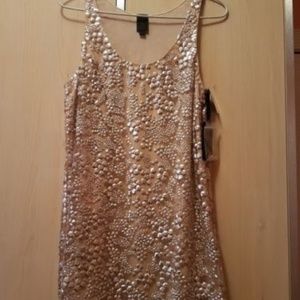 $New Vera Wang  Rose Dressy TOP with beats.